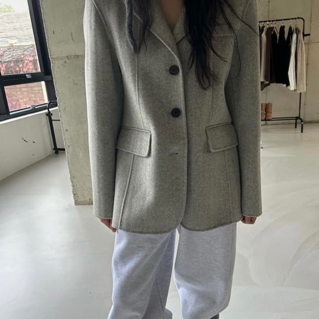 마크들리 울 핸드메이드 자켓 (신지인님 착용)