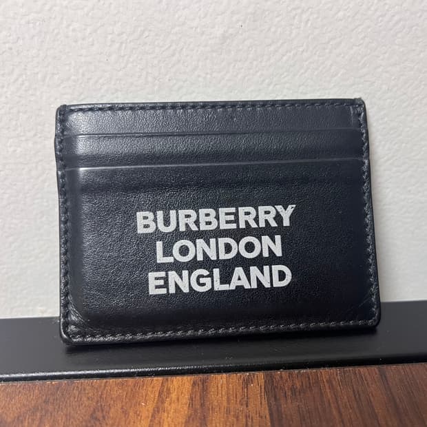 버버리 카드지갑 (리카르도 티시 시절)