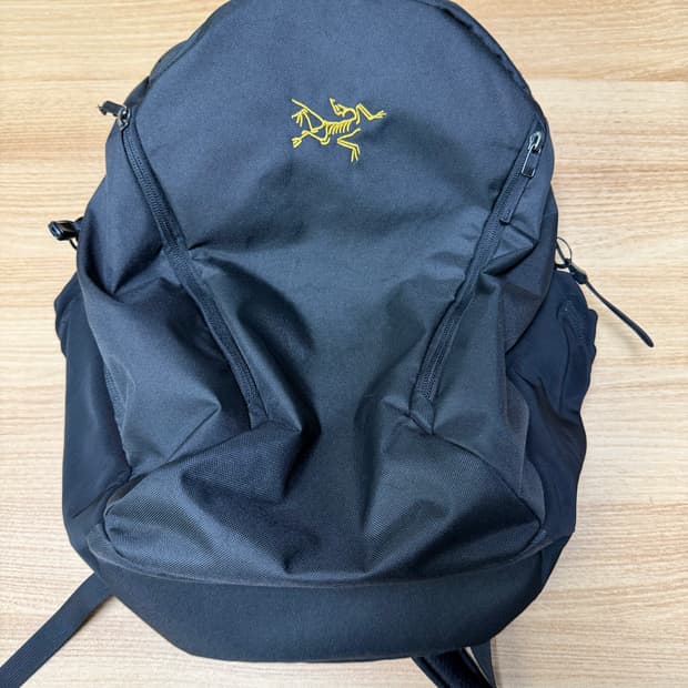 아크테릭스 맨티스 26 블랙 백팩