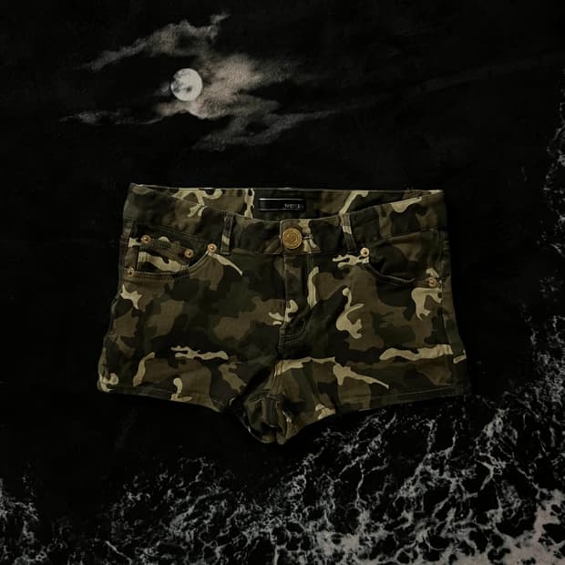 카모 숏팬츠