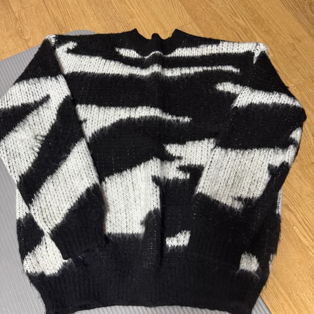 모헤어 지브라니트