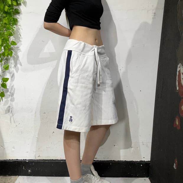 폴로 랄프 로렌 화이트 대장급 네이비 사이드 라인 반바지 S