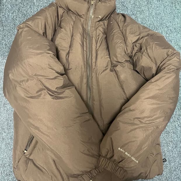 산산기어 패딩 다크브라운 - 1