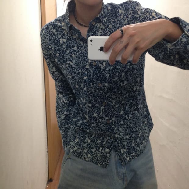 빈티지 페이즐리 패턴 셔츠 싱글 포켓 디테일 레귤러핏