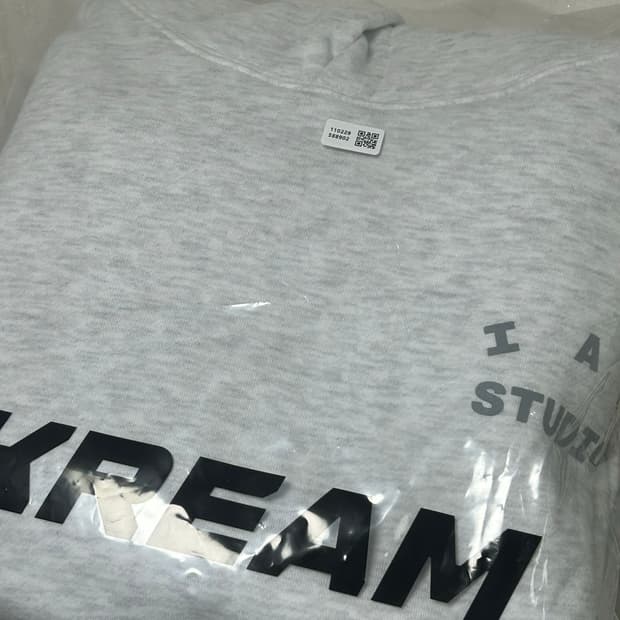 아이앱 후드티 M 착용X 판매합니다