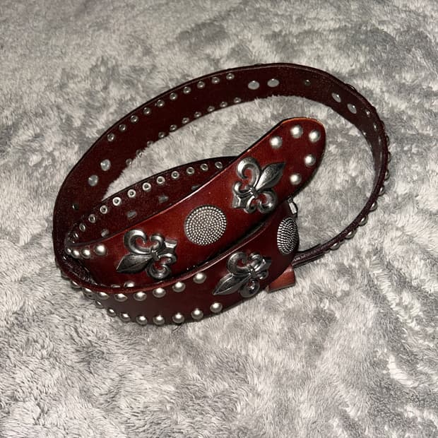 Vintge Stud belt (cow leather)