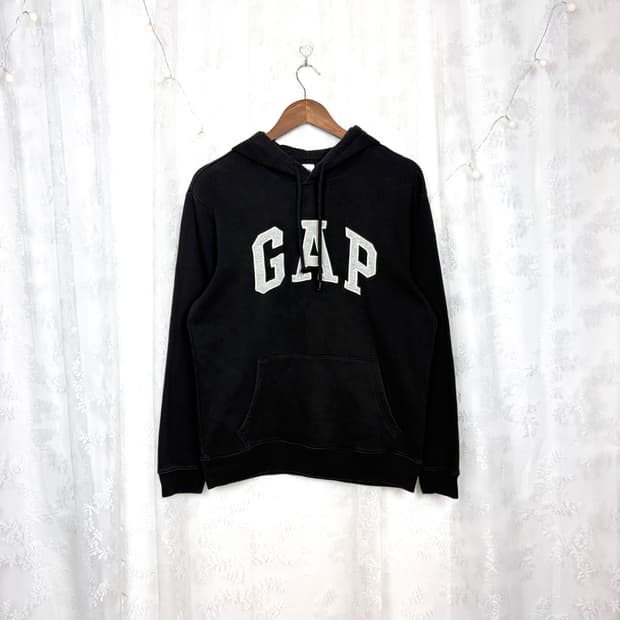 GAP VINTAGE TOP
