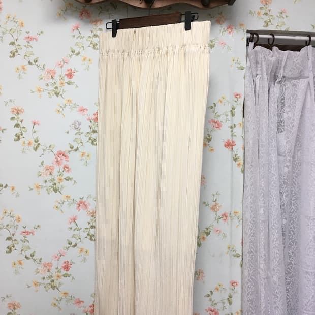 롱 플리츠 트임 스커트