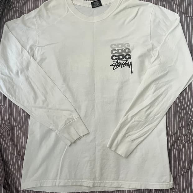 (M)스투시 x 꼼데가르송 닷 롱슬리브 화이트
