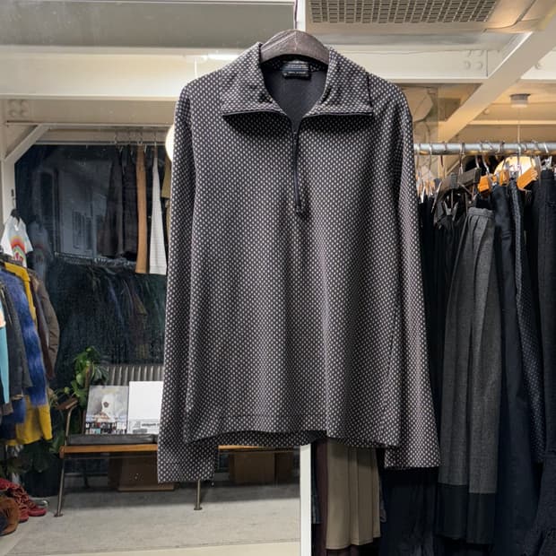 니콜 클럽 포맨 하프 집업 롱슬리브