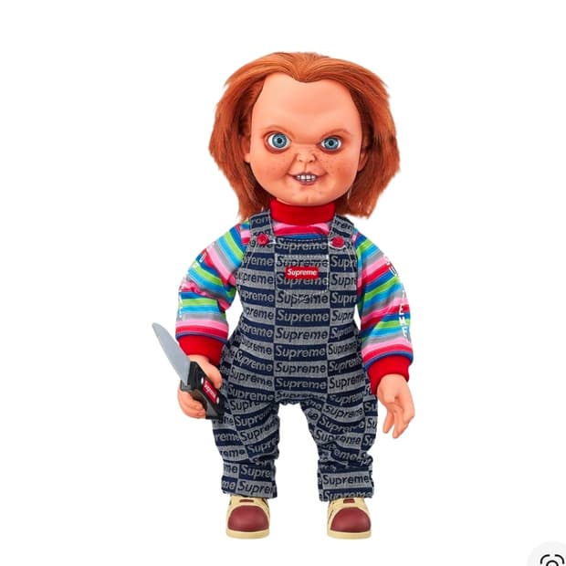 슈프림 처키 돌