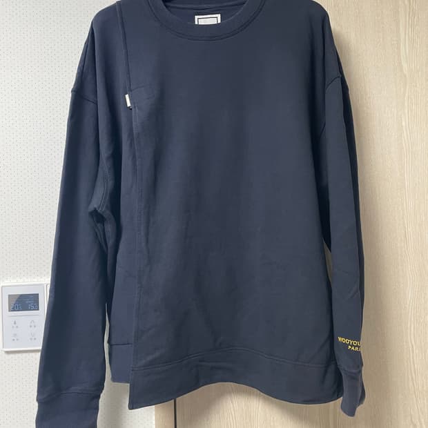 52사이즈,  우영미 앞절개 맨투맨 네이비