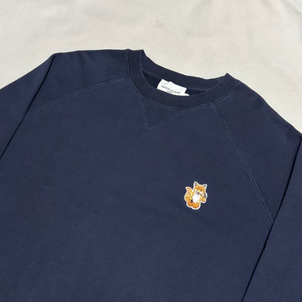 L 메종키츠네 칠랙스 폭스 패치 네이비 맨투맨