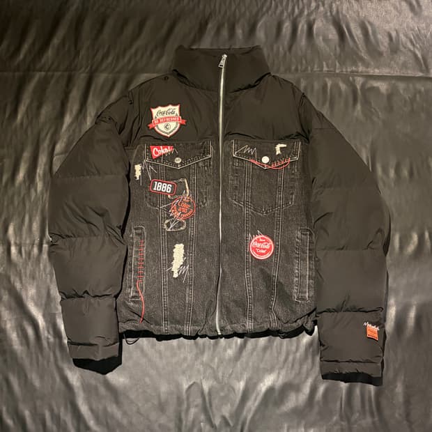 13드 마르조 X 코카콜라 데님 패치 패딩