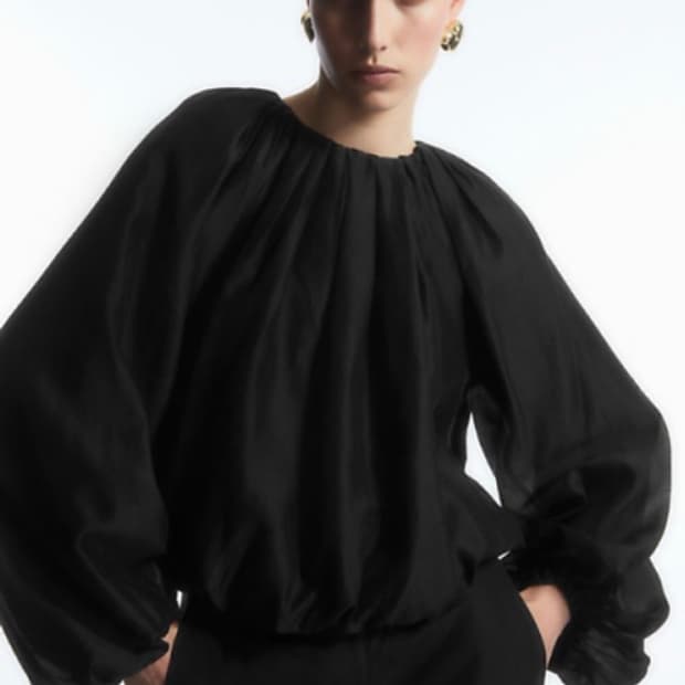 코스 파라슈트 블라우스