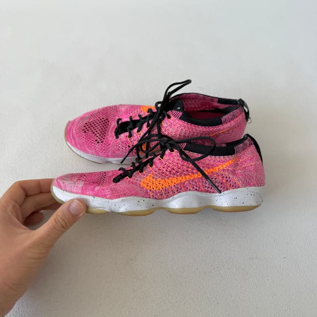 [240]나이키(NIKE) 플라이니트 줌 런닝화(극미중고)