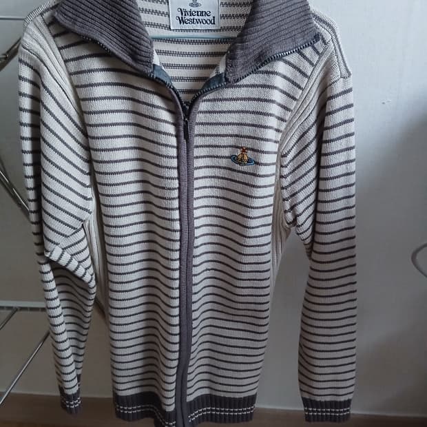비비안웨스트우드 니트 집업