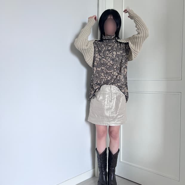 Paisley Turtleneck Top / 빈티지 페이즐리 터틀넥