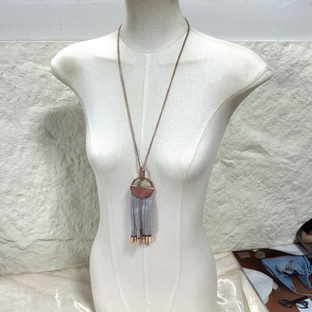 빈티지 쇠가죽 태슬 쿠바체인 목걸이