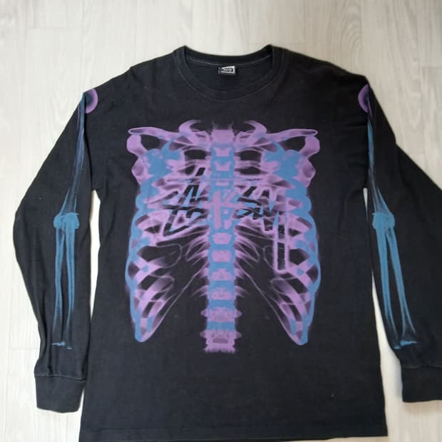 스투시 립 케이지 롱슬리브 티셔츠 블랙