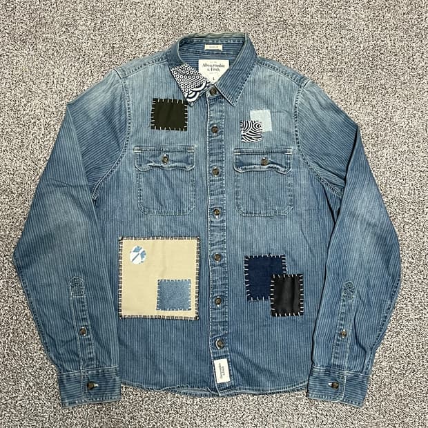 [L] Abercrombie sashiko denim shirt