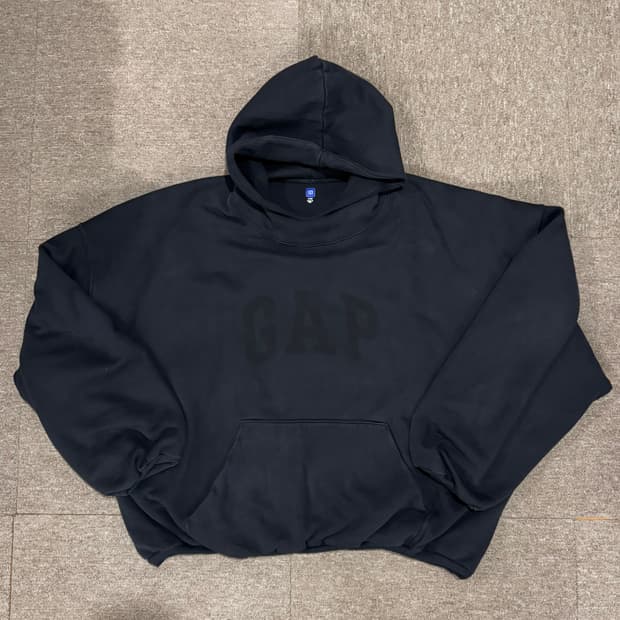 Yeezy Gap Balenciaga / 이지갭 발렌시아가