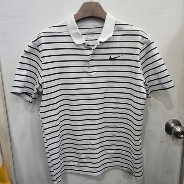 L,100)) NIKE 나이키 드라이핏 반팔티셔츠! 스프라이트 디자인~