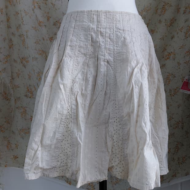 [빈티지] 아이보리 아일렛 플레어 스커트
