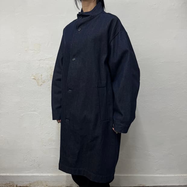 W.W.G 인디고블루 하이넥 버튼 데님 코트
