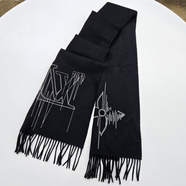 루이비통 LV 스티치 캐시미어 머플러