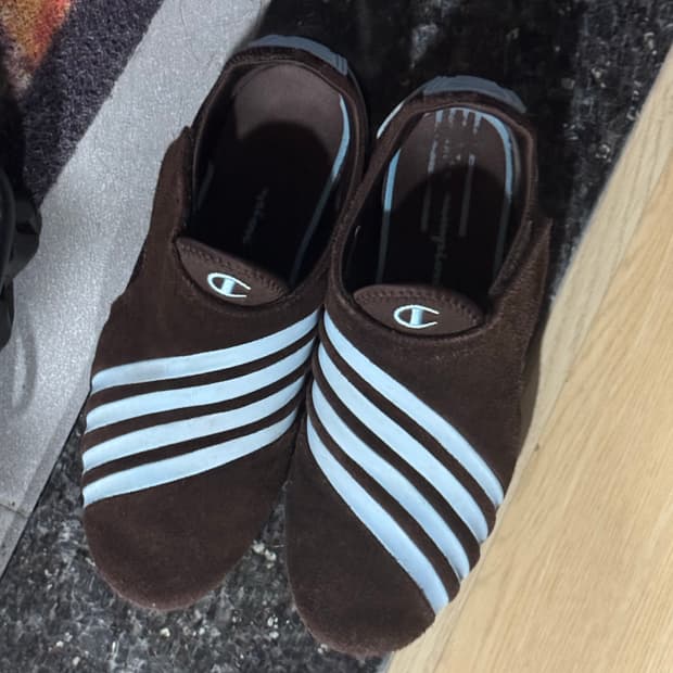 챔피온 스니커즈