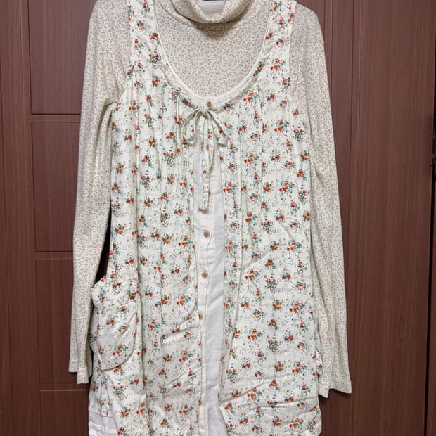 모리걸 아오이유우 하구미 잔꽃 목폴라 바선생 레이어드 세트