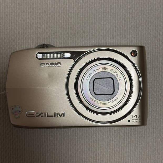 카시오 엑슬림 z2300 지삼이 골든색