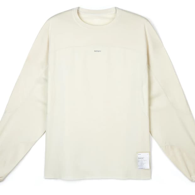 오라라이트 데져트 미네랄 화이트 XL