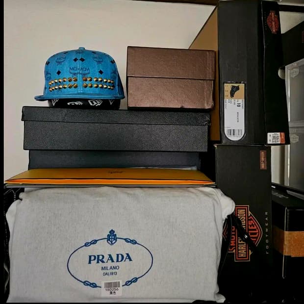 MCM 천연가죽 모자 한정판 팝니다