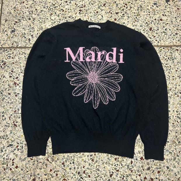 마르디 메크르디(Mardi Mercredi) 블랙 니트