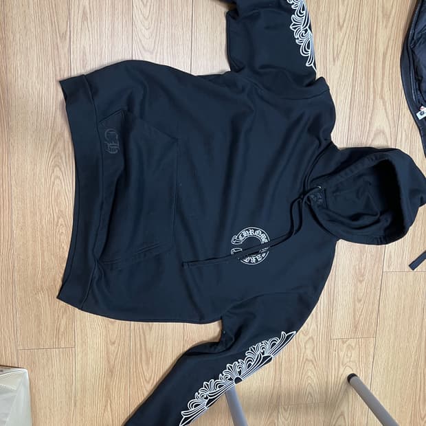 크롬하츠 홀스슈 플로랄 후드