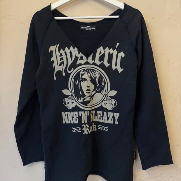 Hysteric Glamour 히스테릭 글래머 컷 롱슬리브 티셔츠