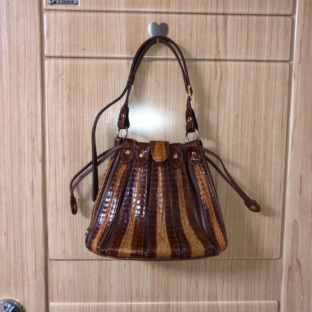 브라운 토트백 🕎 