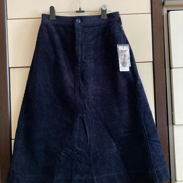 유니클로 코듀로이 A라인 스커트(새상품)