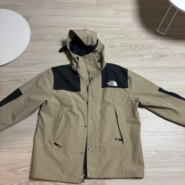노스페이스 마운틴 바람막이 자켓