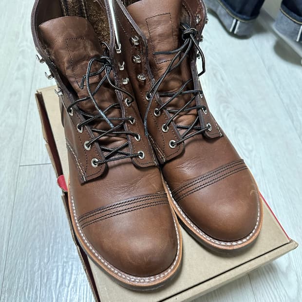 레드윙 아이언레인저 8111, 8.5 EE, 265 EE