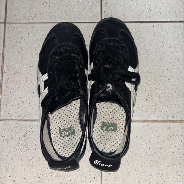 오니츠카 타이거 멕시코 66 블랙 240