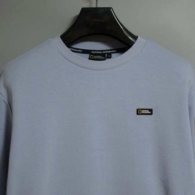 내셔널지오그래픽 맨투맨XL