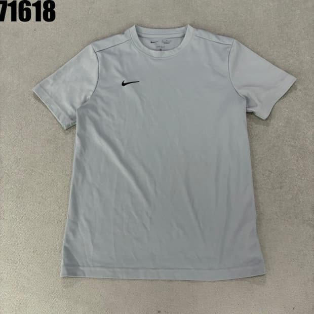 나이키 DRIFIT 그레이 반팔티