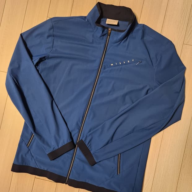 새상품급) 밀레 기능성 트레이닝 집업 저지 트랙탑 사이즈110 xxl

