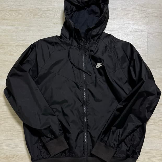 나이키 윈드브레이커