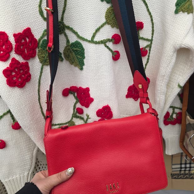 닥스 DAKS 런던 테슬 크로스백 레드