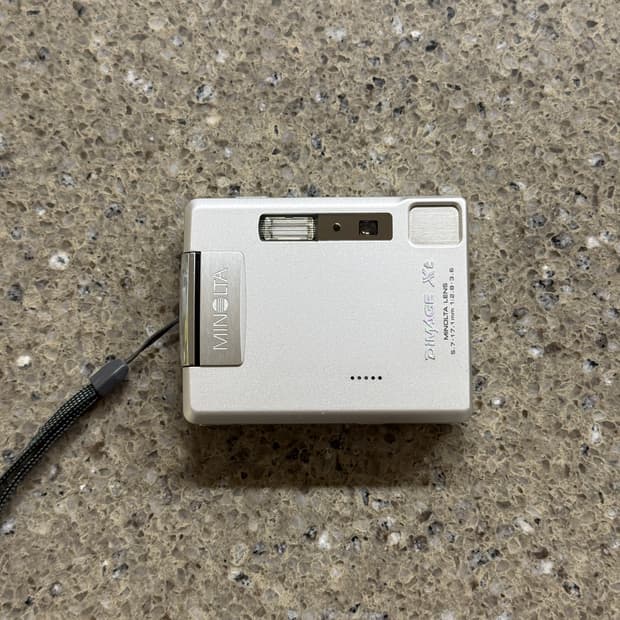 Konica Minolta Dimage XT 코니카 미놀타 디미지 XT