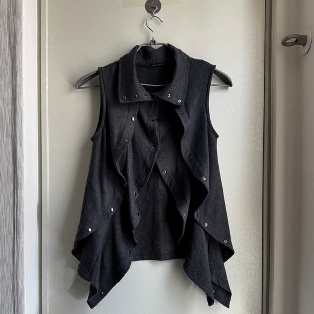 아카이브 하이넥 셔링 언발 이중버튼 베스트 조끼 y2k 갸루 펑크